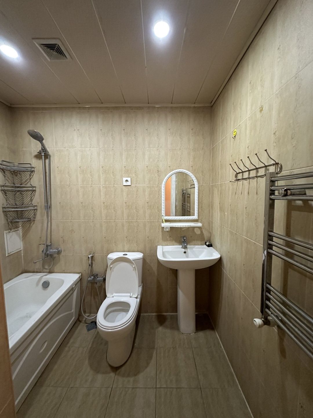 İcarəyə verilir 2 otaqlı yeni tikili 63 m² — Mənzil, Bakı (6)