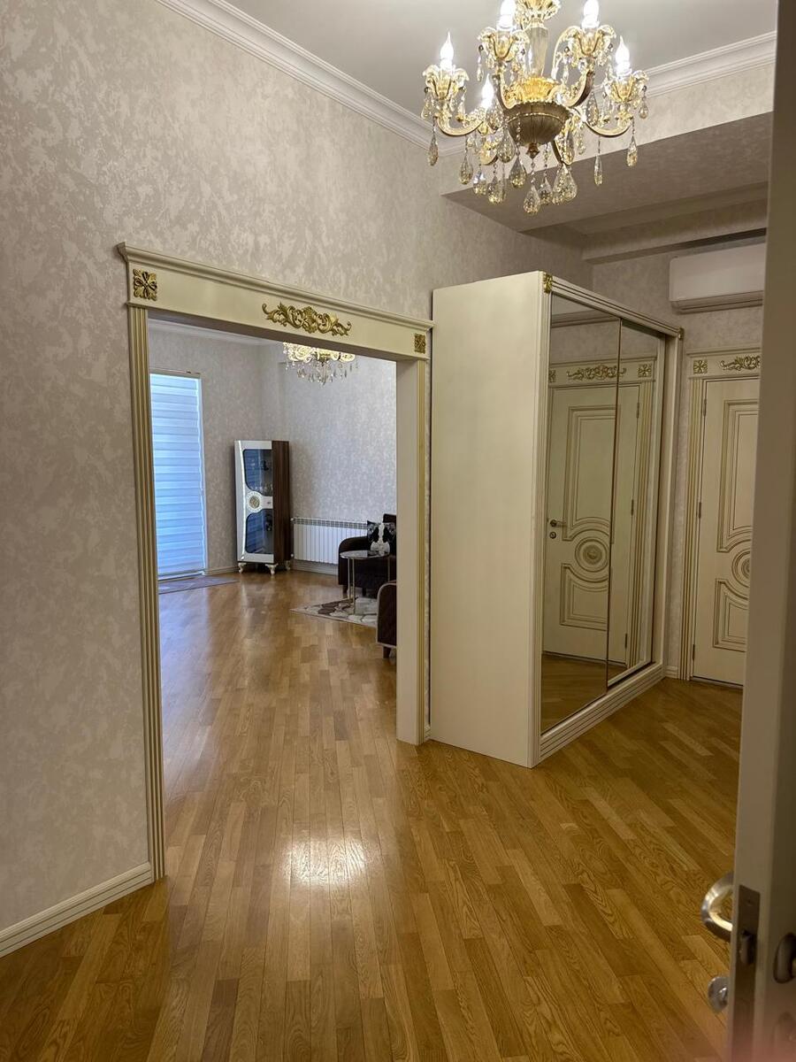 İcarəyə verilir 3 otaqlı yeni tikili 130 m² — Mənzil, Bakı (7)