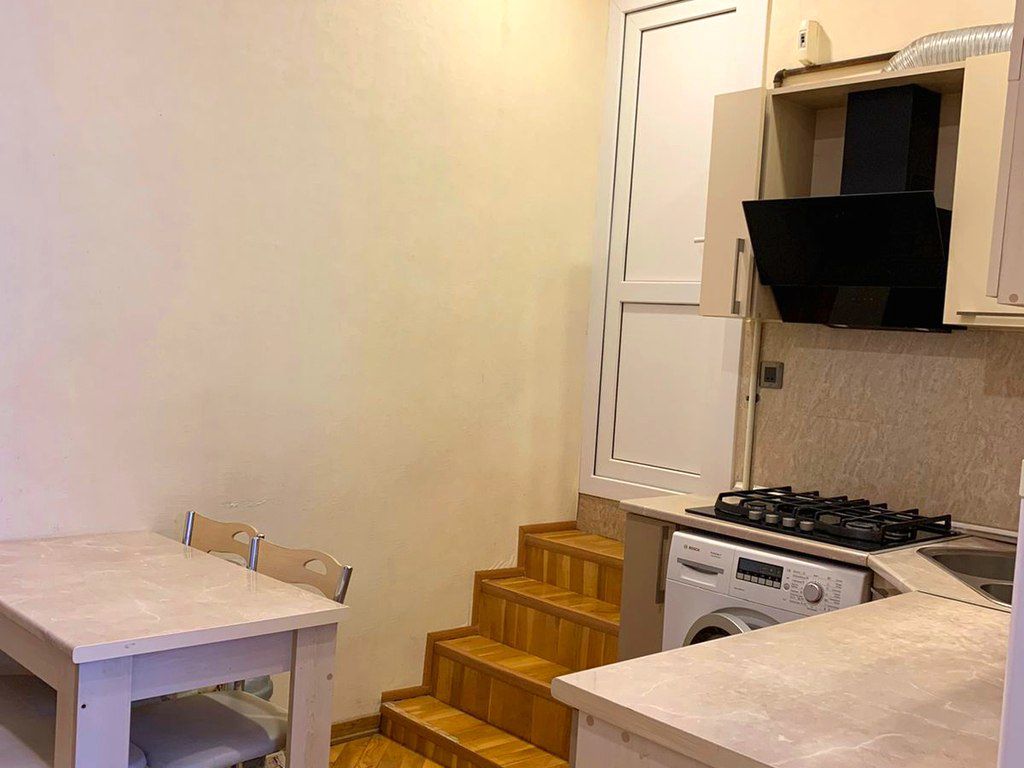 Satılır 3 otaqlı köhnə tikili 110 m² — Mənzil, Bakı (11)