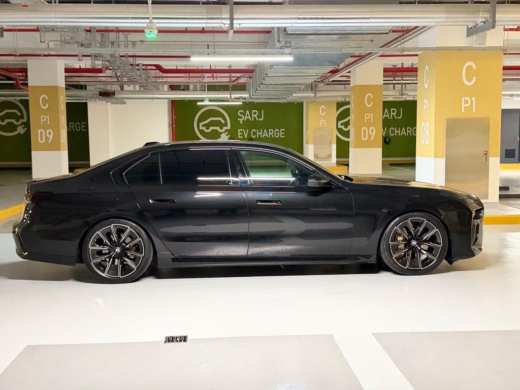 BMW 740, 3.0 L, 2022 il, 29 000 km — Avtomobillər, Bakı (9)