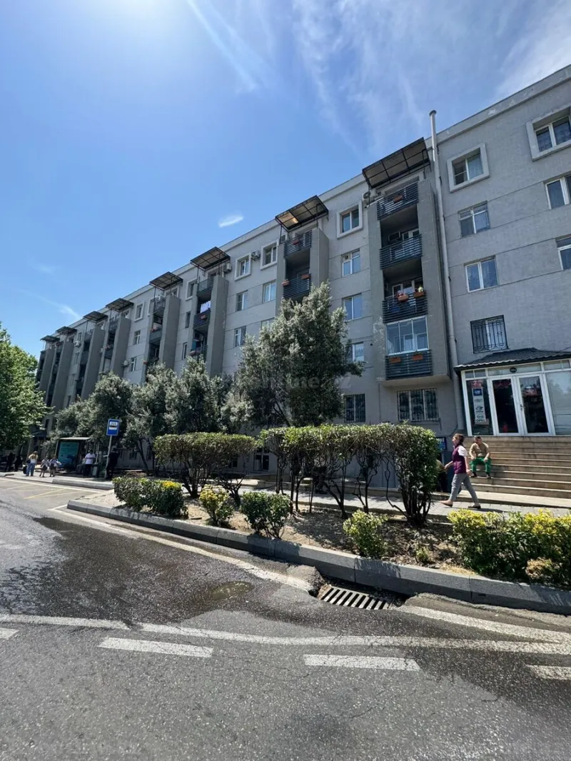 Satılır 2 otaqlı Mənzil Köhnə tikili 55 m² Bakı, Yasamal r., 8 Noyabr m — Bakı