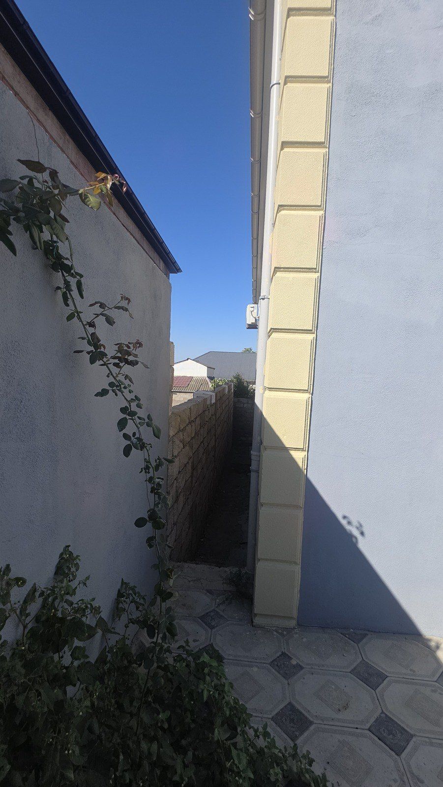 Satılır 4 otaqlı həyət evi/bağ evi 160 m² — Ev, villa, Bakı (2)