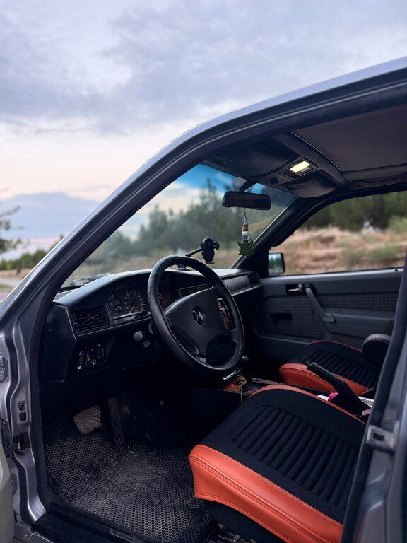 Mercedes 190, 2.0 L, 1992 il, 485 000 km 77-ON-394 — Avtomobillər, Bakı (8)