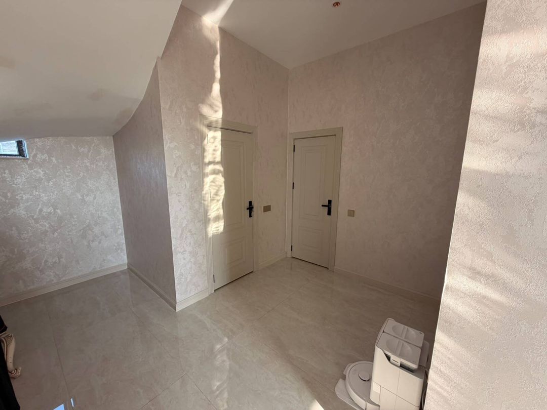 Satılır 5 otaqlı həyət evi/bağ evi 241 m² — Ev, villa, Bakı (10)