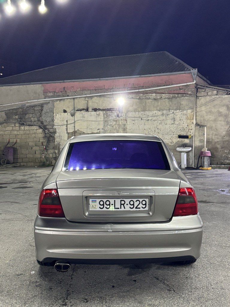 Opel Vectra, 1.8 L, 1996 il, 330 000 km 99-LR-929 — Avtomobillər, Bakı (9)