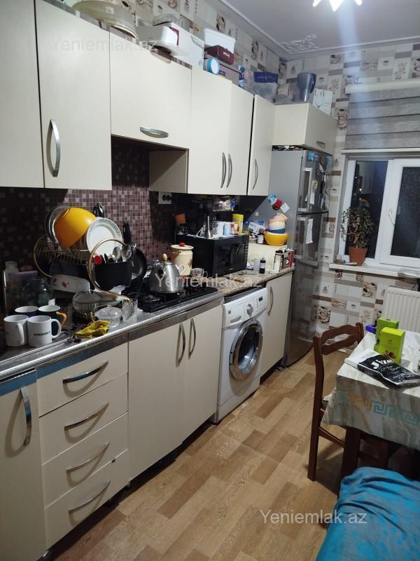Satılır 3 otaqlı Bina evi menzil (Köhnə tikili), 69 m², 10-cu mikrorayon — Mənzil, Sumqayıt (8)
