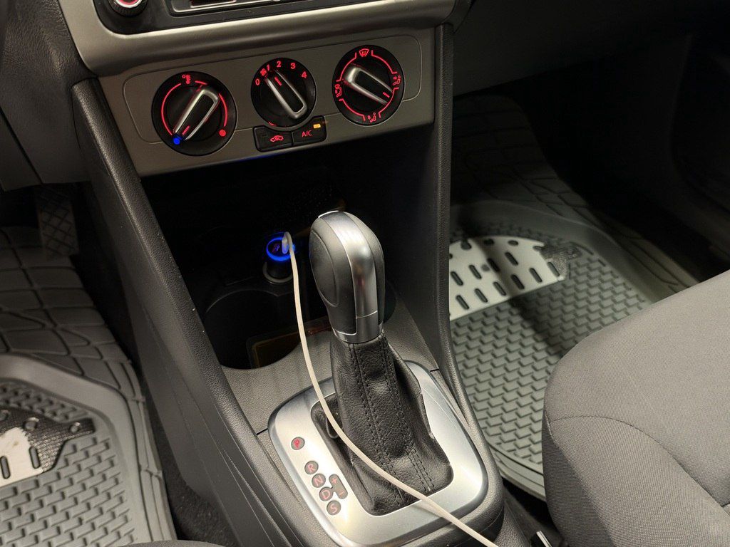 Volkswagen Polo, 1.6 L, 2019 il, 233 000 km — Avtomobillər, Bakı (12)