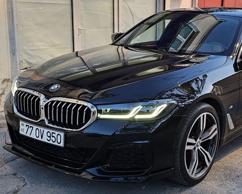 BMW 520, 2.0 L, 2022 il, 118 800 km — Bakı