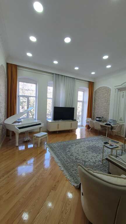 Satılır 3 otaqlı yeni tikili 135.5 m² — Mənzil, Bakı (3)