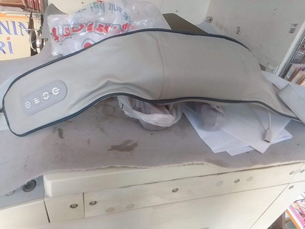 Boyun və kürək üçün elektrikli masaj qurğusu - Şiatsu tipli yoğurma — Masaj aparatları, Bakı (6)
