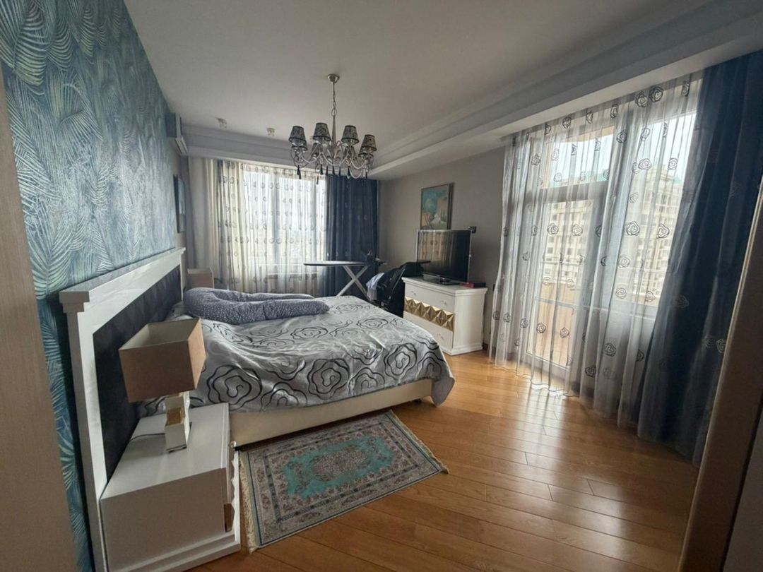 Satılır 4 otaqlı yeni tikili 188 m² — Mənzil, Bakı (5)