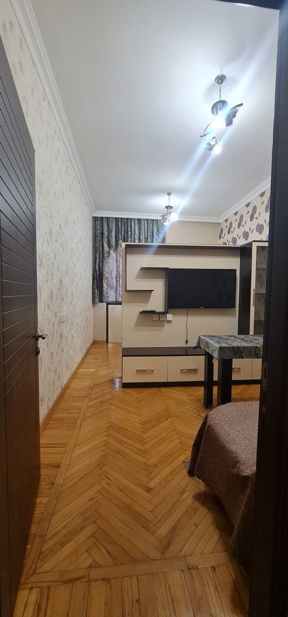 İcarəyə verilir 2 otaqlı köhnə tikili 60 m² — Mənzil, Bakı (5)