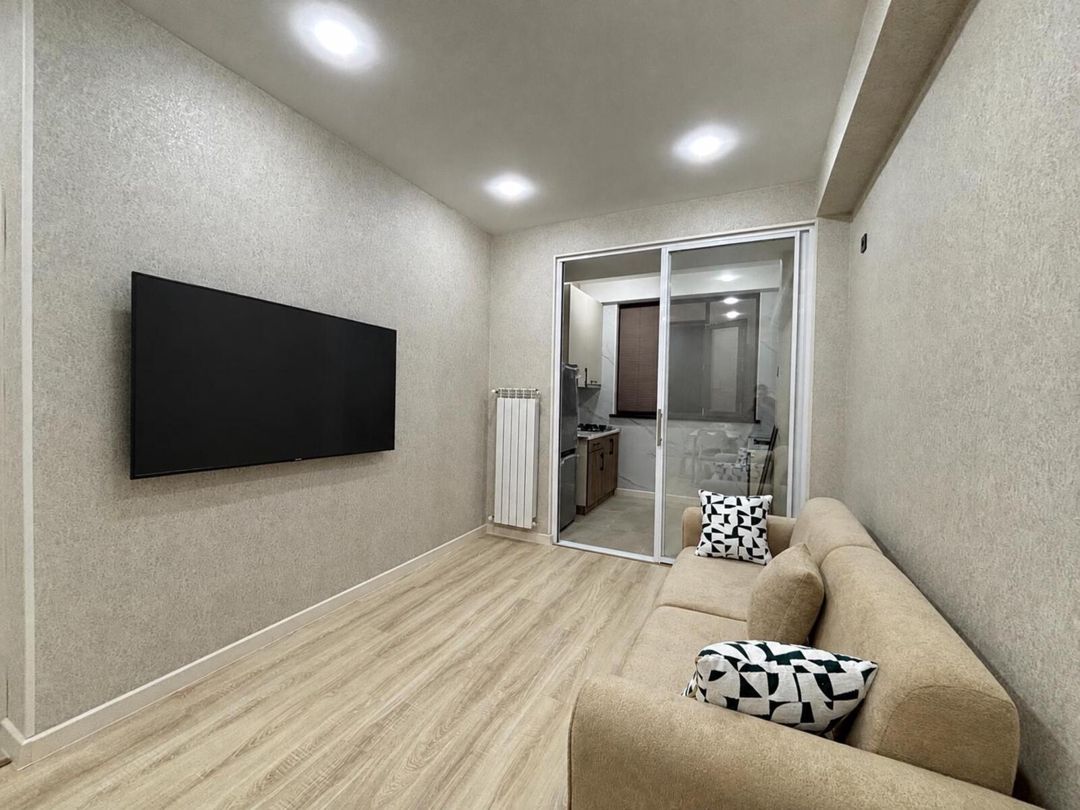 İcarəyə verilir 2 otaqlı yeni tikili 70 m² — Mənzil, Bakı (2)
