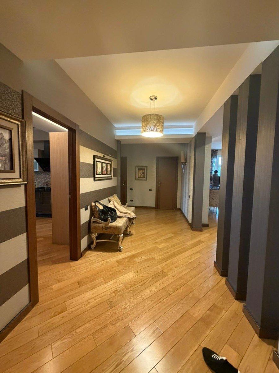Satılır 4 otaqlı yeni tikili 188 m² — Mənzil, Bakı (2)