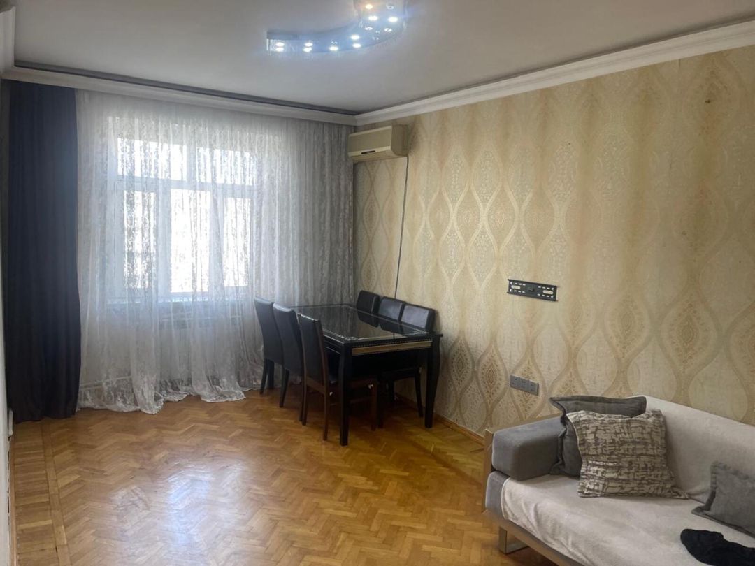 Satılır 4 otaqlı köhnə tikili 100 m² — Mənzil, Bakı (5)