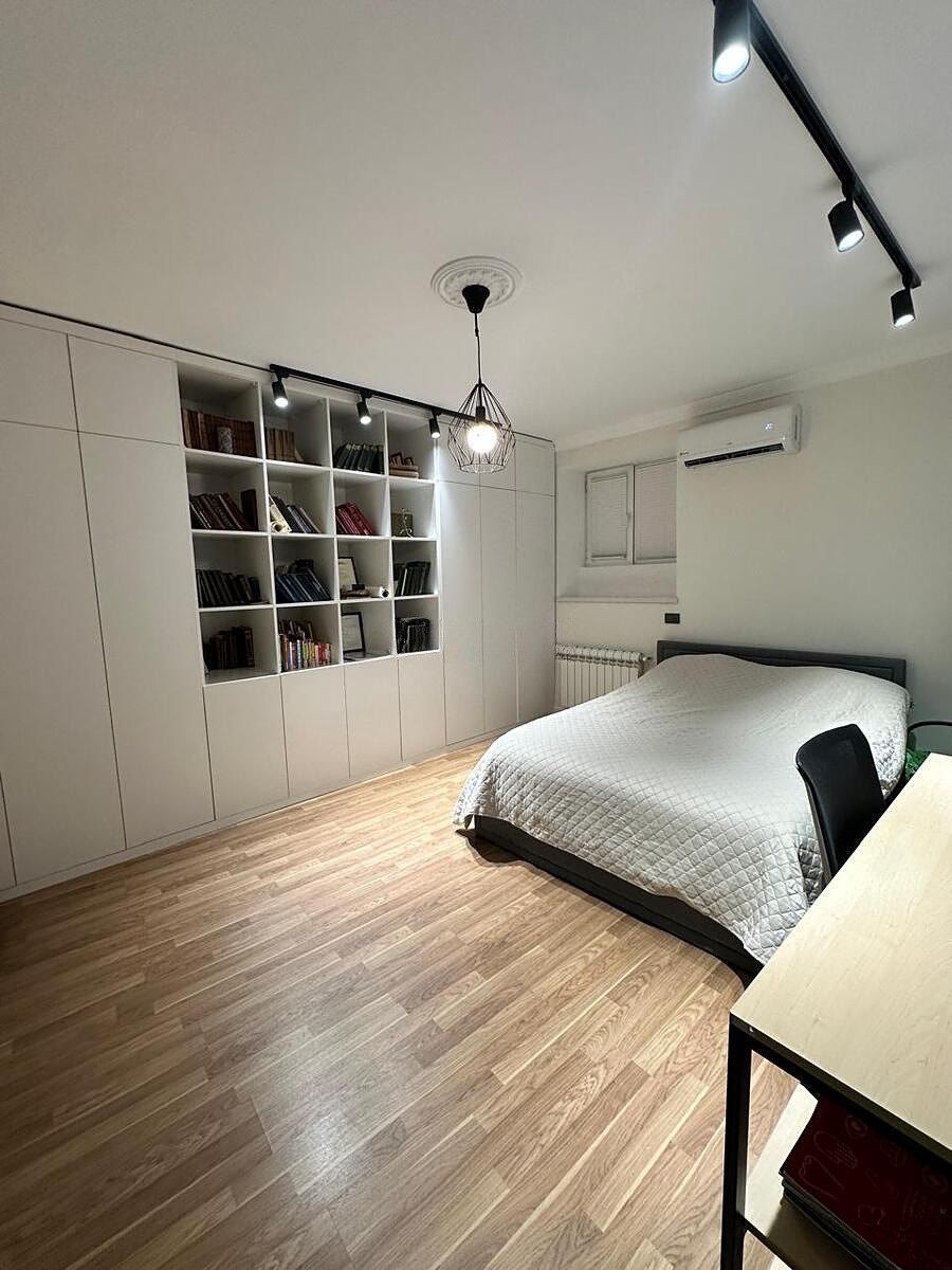 Satılır 3 otaqlı köhnə tikili 108 m² — Mənzil, Bakı (9)