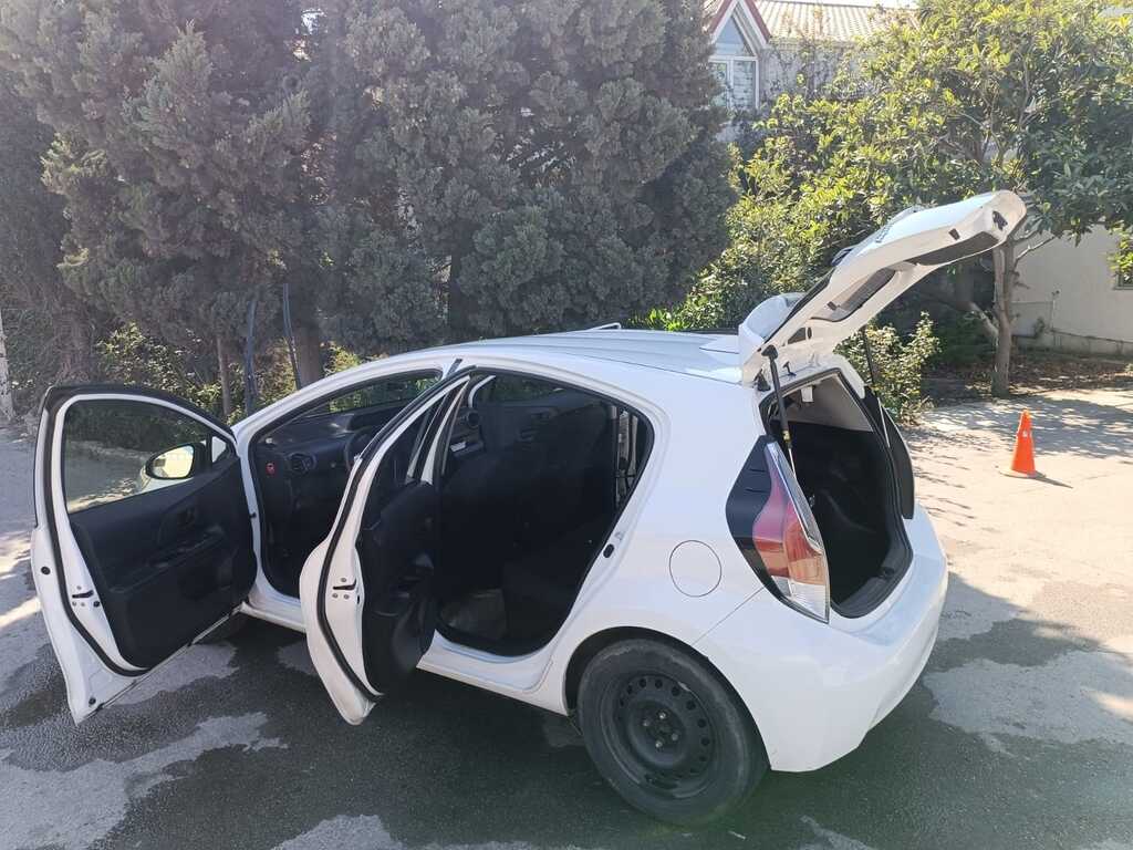 Toyota Aqua, 1.5 L, 0.9 kWh, 2016 il, 270 000 km 77-SP-203 — Avtomobillər, Bakı (10)