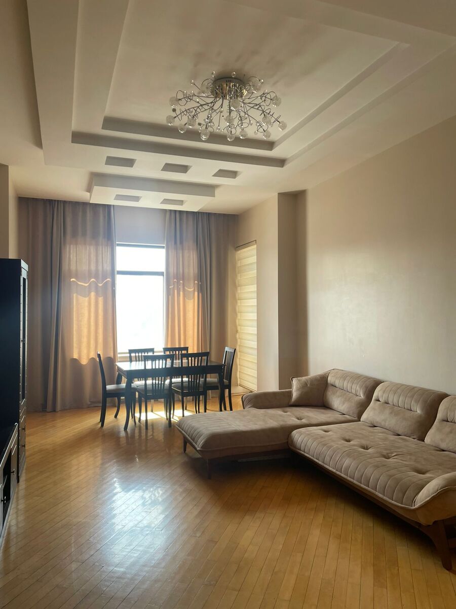 Satılır 3 otaqlı yeni tikili 160 m² — Mənzil, Bakı (4)