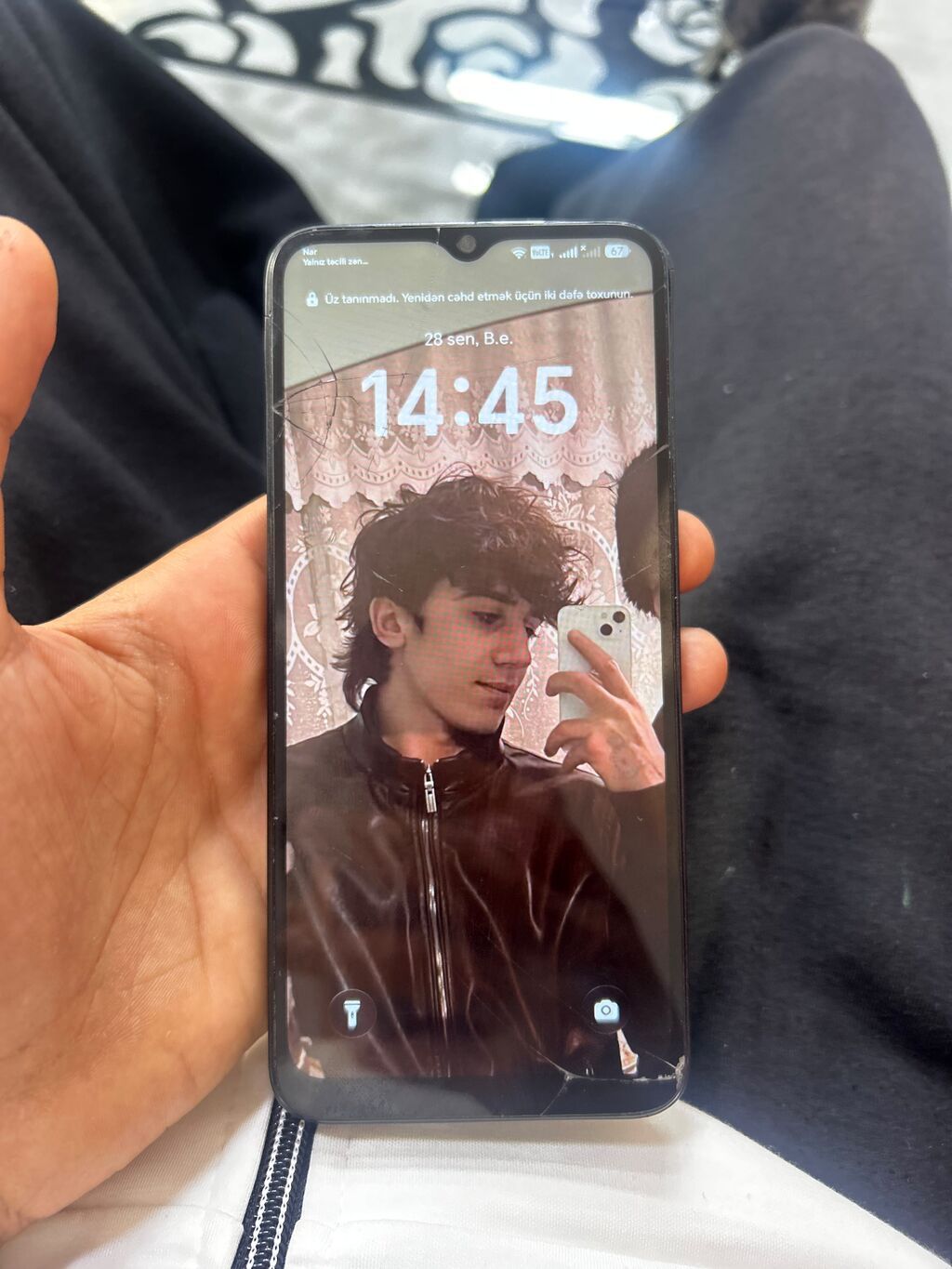 IPhone 11, 128 GB, Qara, Zəmanət, Barmaq izi, Simsiz şarj — Apple iPhone, Qobu (2)