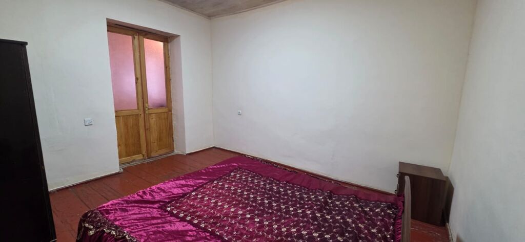 İcarəyə verilir: Bayıl qəsəbəsində həyət evi kirayə verilir.Üç otaq — Mənzil, Bakı (10)