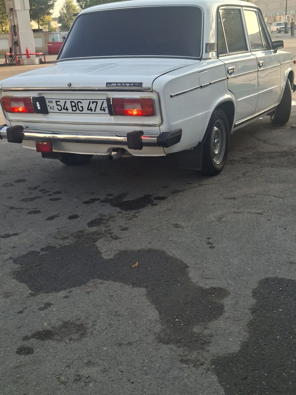 VAZ 2106, ağ rəng, klassik sedan Xüsusiyyətlər: - Kuzov: 4 qapılı 54-BG-474 — Avtomobillər, Sabirabad (5)