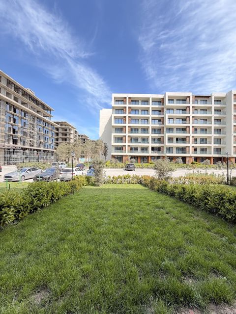 Satılır 1 otaqlı yeni tikili 57 m² — Bakı