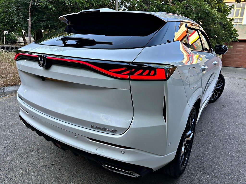 Changan Uni-Z, 1.5 L, 18.4 kWh, 2025 il, 6 000 km — Avtomobillər, Bakı (12)