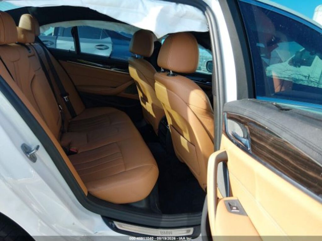 BMW 530, 2.0 L, 2020 il, 107 290 km — Avtomobillər (8)