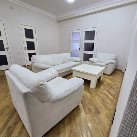 Satılır 4 otaqlı yeni tikili 120 m² — Bakı