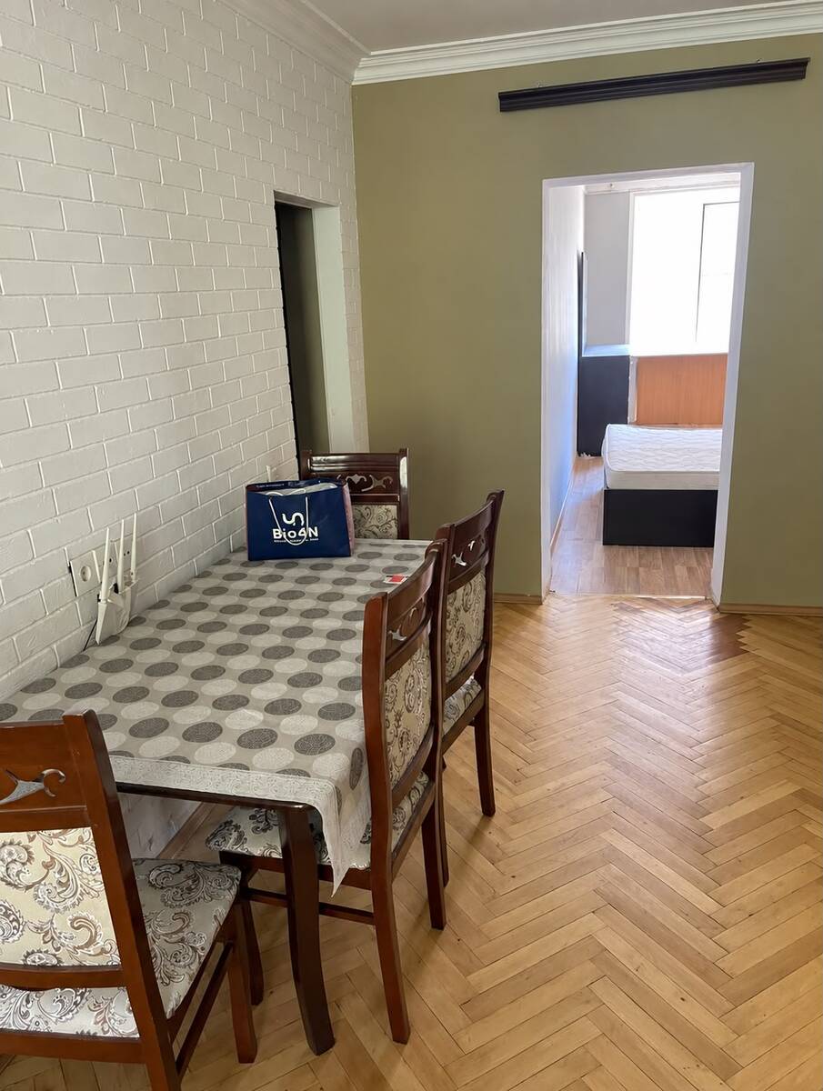 Satılır 2 otaqlı köhnə tikili 45 m² — Mənzil, Bakı (4)
