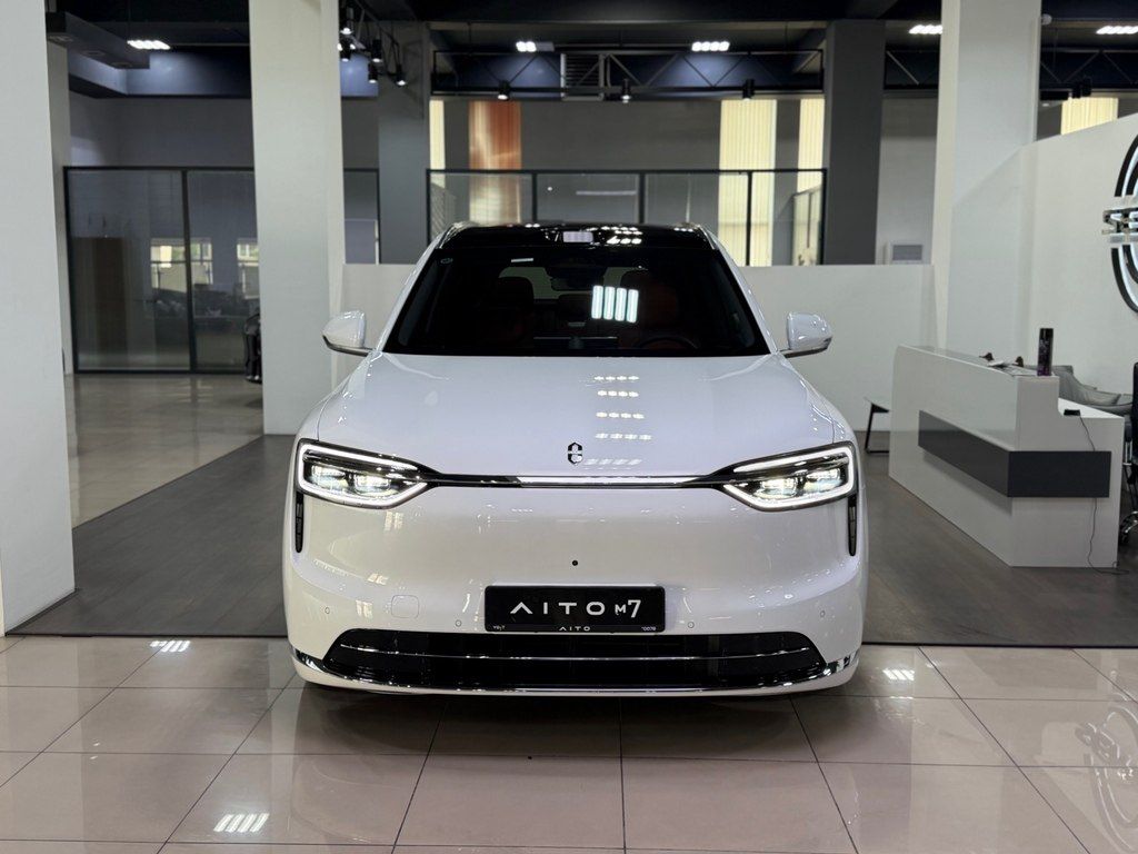 Seres Aito M7, 1.5 L, 42 kWh, 2026 il, yeni — Avtomobillər, Bakı (2)