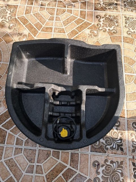 Hyundai Elantra baqaj təkər içliyi — Gəncə