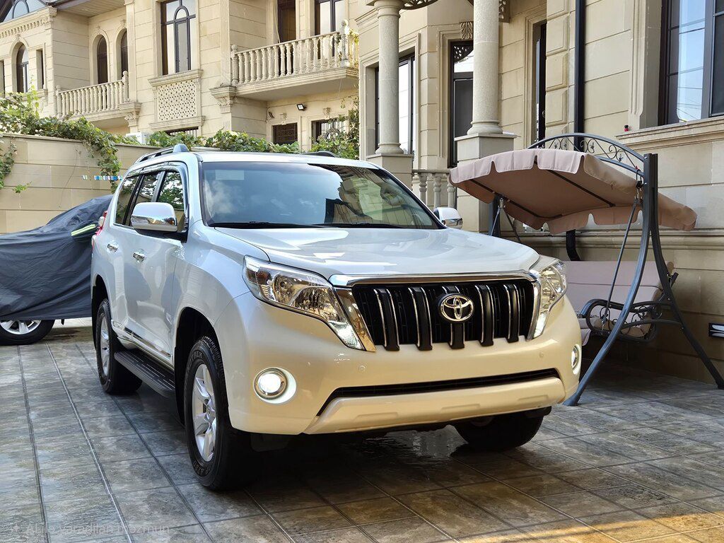 Toyota Land Cruiser Prado, 3.0 L, 2017 il, 140 000 km — Avtomobillər, Bakı (2)