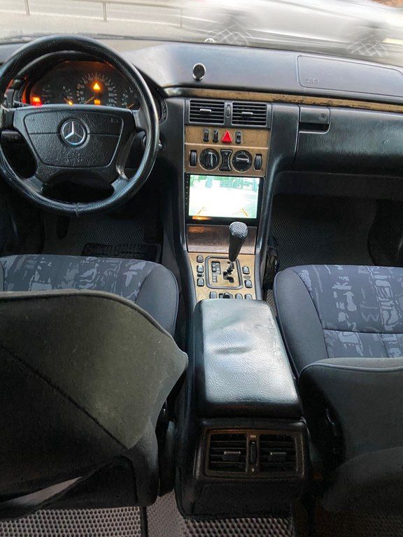 Mercedes E 240, 2.4 L, 1999 il, 380 000 km 99-XJ-674 — Avtomobillər, Bakı (10)