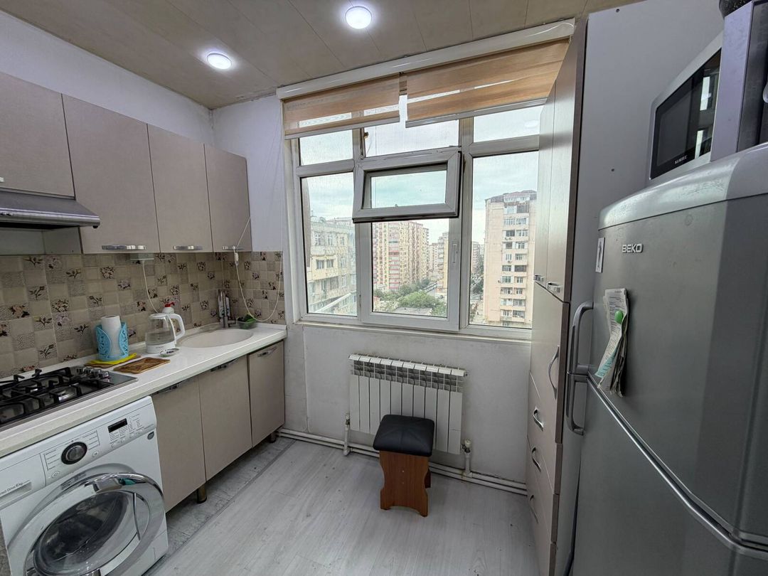 Satılır 2 otaqlı köhnə tikili 50 m² — Mənzil, Bakı (11)