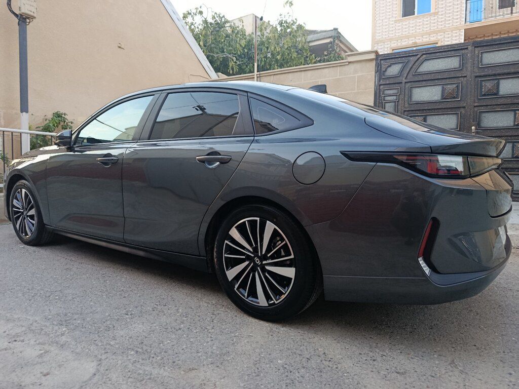Changan Qiyuan A05, 1.5 L, 9.07 kWh, 2025 il, 15 500 km 77-QJ-711 — Avtomobillər, Bakı (10)