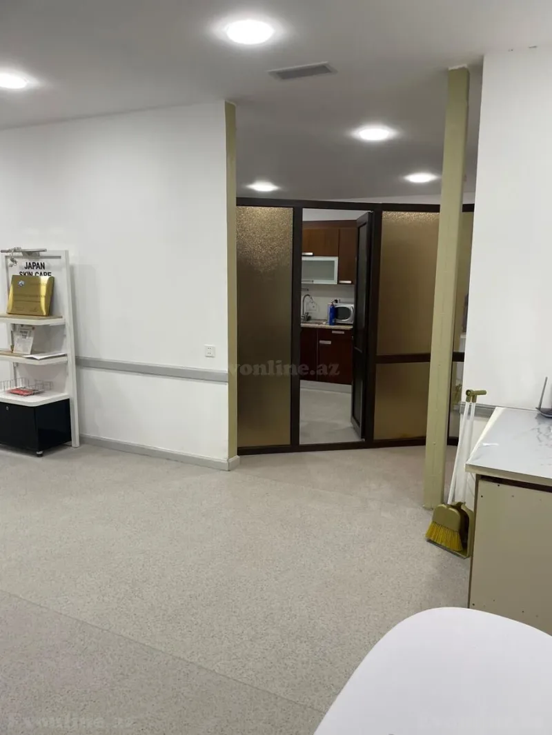Satılır 8 otaqlı Mənzil Yeni tikili 330 m² Bakı, Nəsimi r — Mənzil, Bakı (3)