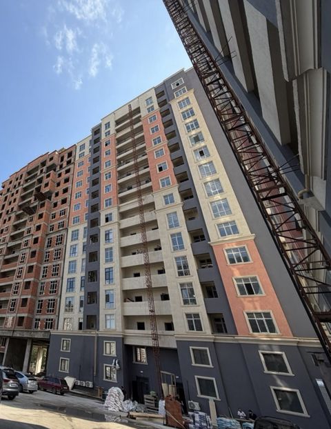 Satılır 2 otaqlı yeni tikili 77 m² — Bakı