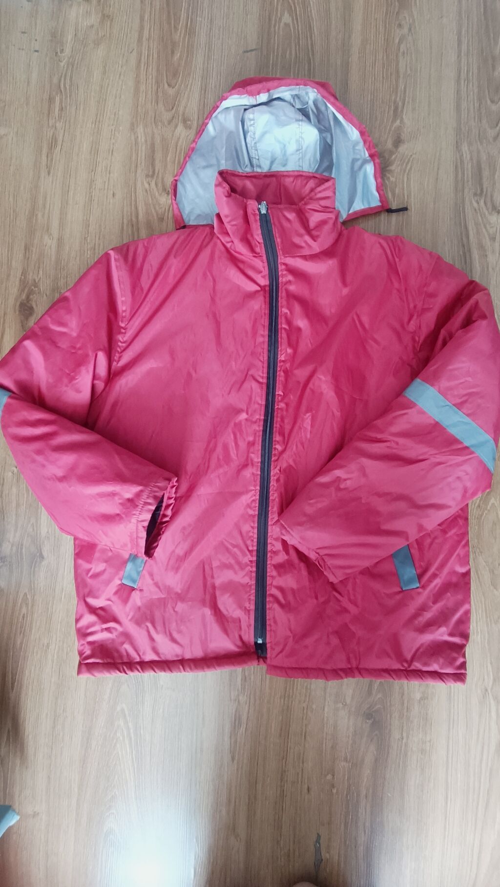 Qırmızı rəngli kişilər üçün qışlıq/yağışlıq jaket - Beden: 52 — Kurtkalar, Bakı (2)