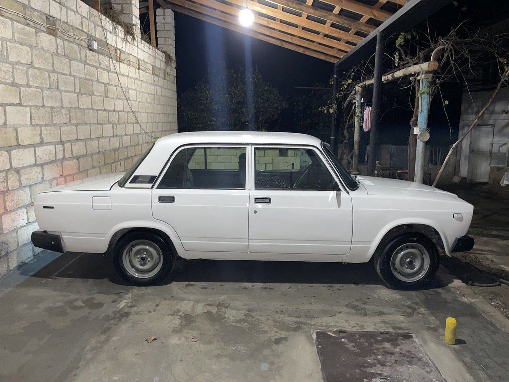 Lada (VAZ) 2107, 1.5 L, 2005 il, 250 000 km 38-BX-318 — Avtomobillər, Qusar (6)