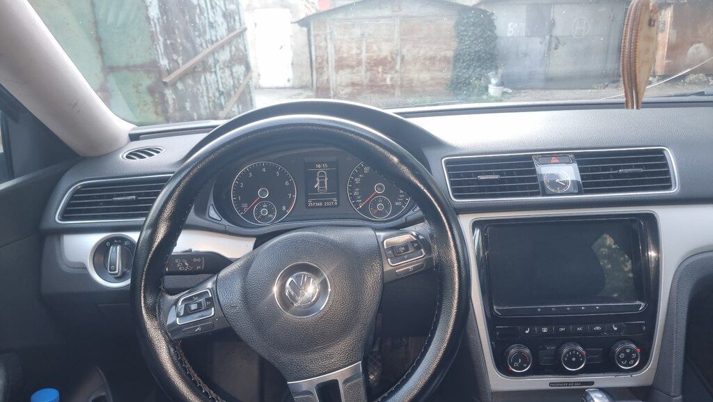 Volkswagen Passat, 2.5 L, 2012 il, 255 000 km 77-PZ-609 — Avtomobillər, Bakı (6)