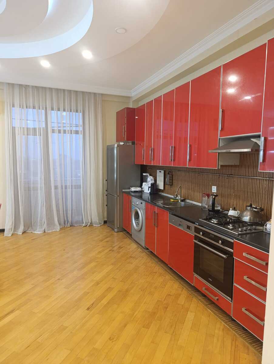 Satılır 3 otaqlı yeni tikili 160 m² — Mənzil, Bakı (11)