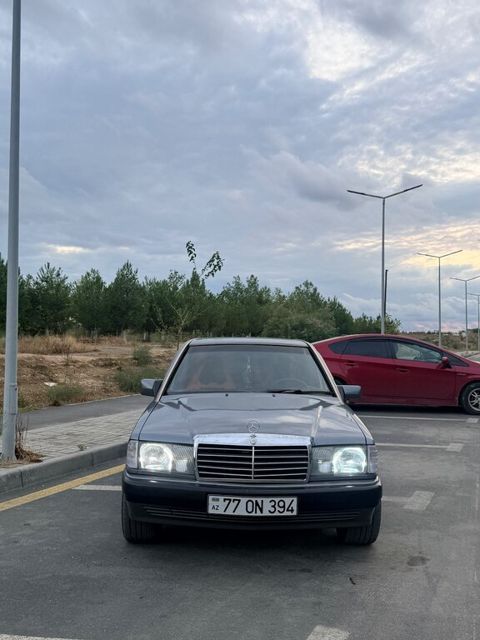 Mercedes 190, 2.0 L, 1992 il, 485 000 km — Bakı