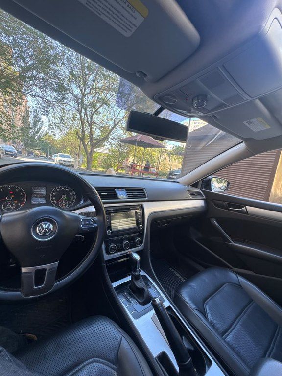 Volkswagen Passat, 2.5 L, 2012 il, 193 000 km — Avtomobillər, Bakı (12)