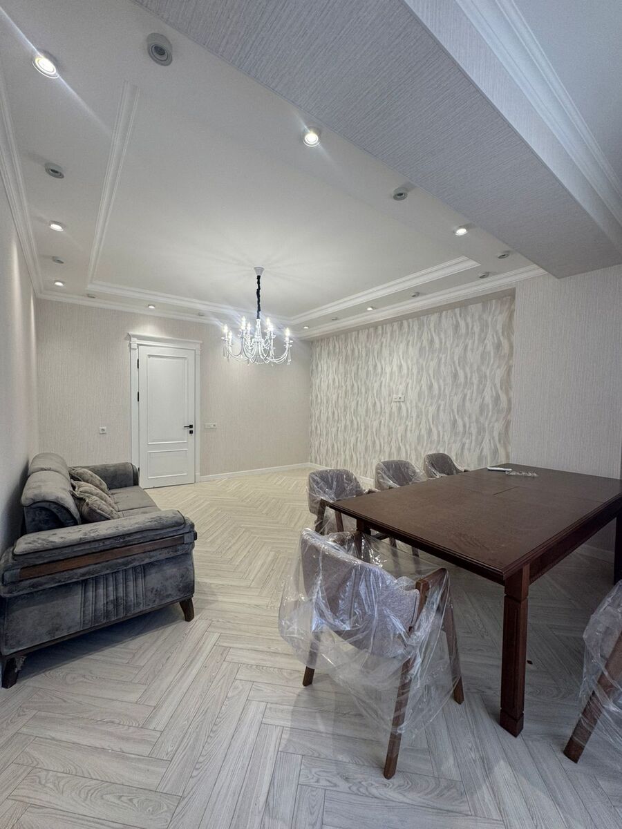 İcarəyə verilir 4 otaqlı yeni tikili 160 m² — Mənzil, Bakı (2)