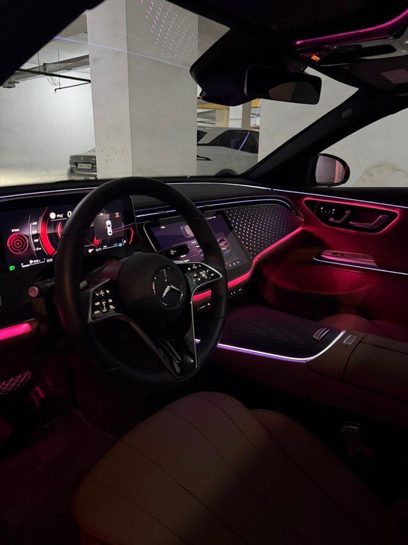 Mercedes E 220 d 4MATIC, 2.0 L, 2025 il, 19 500 km — Avtomobillər, Bakı (8)