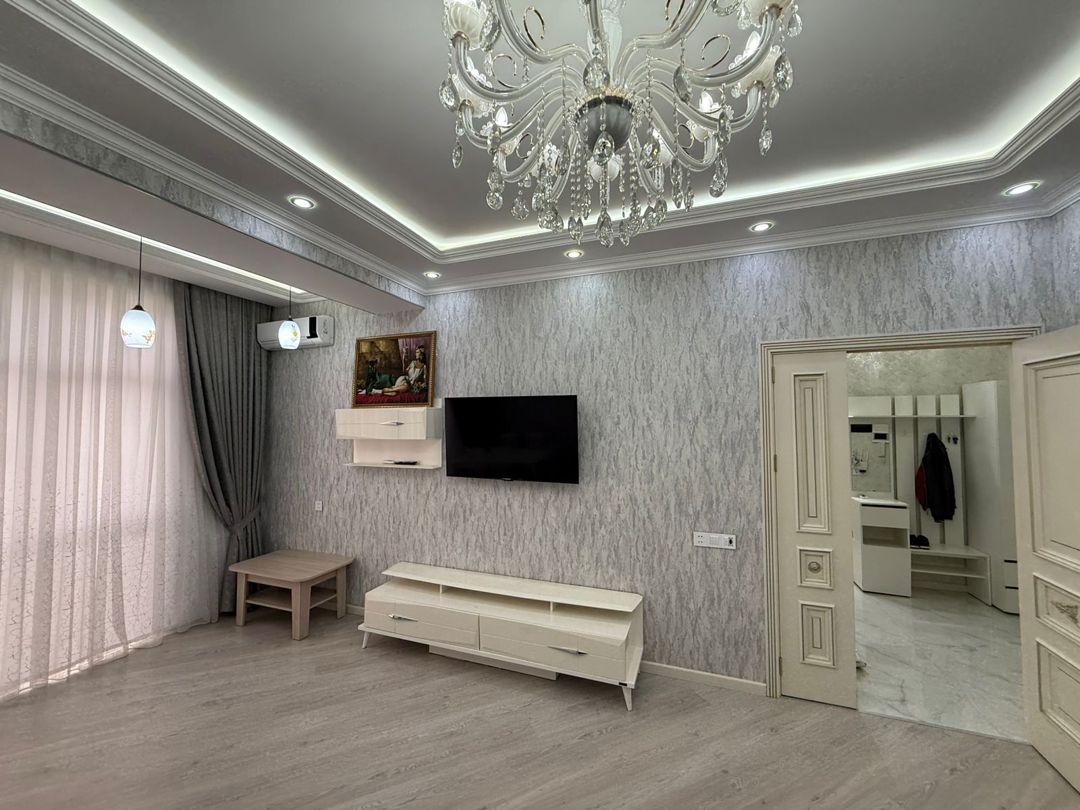 İcarəyə verilir 3 otaqlı yeni tikili 120 m² — Mənzil, Bakı (2)