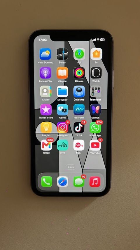 IPhone 11, Face ID — Masazır