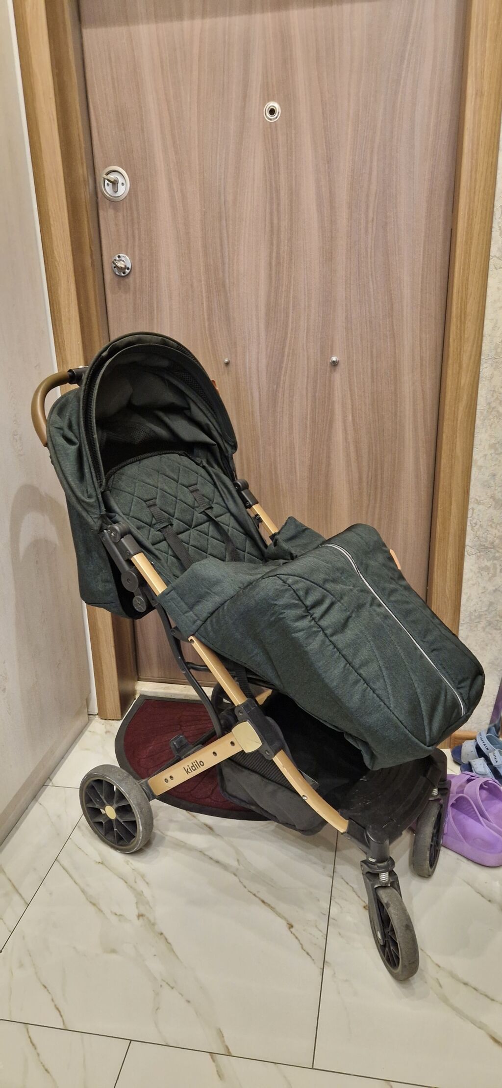 Kidilo brendinin uşaq arabası + Chicco ana-uşaq çantası dəsti — Arabalalar, Bakı (3)
