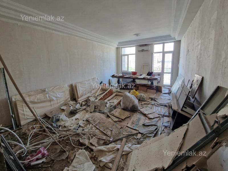 Satılır 4 otaqlı Bina evi menzil (Yeni tikili), 200 m², Nəsimi rayonu — Mənzil, Bakı (2)